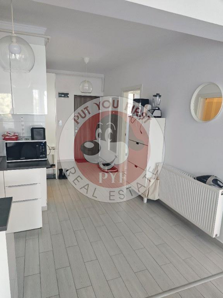 Piata Romana | 2 camere | 81mp | Decomandat | B12312